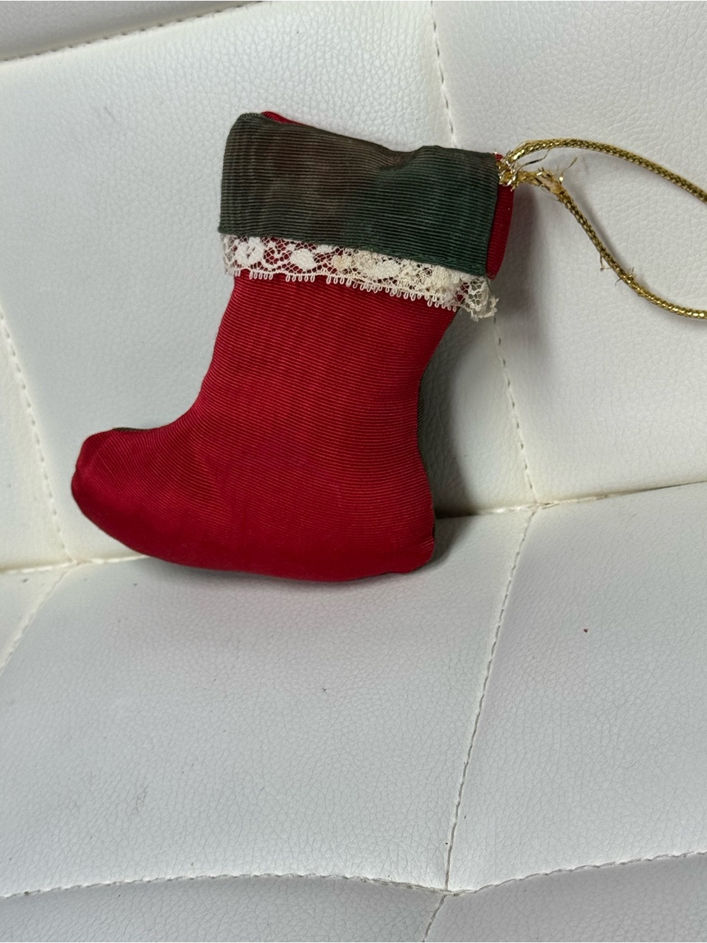 Vintage Handcrafted Mini
Christmas Stocking Ornament
Ribbon Lace